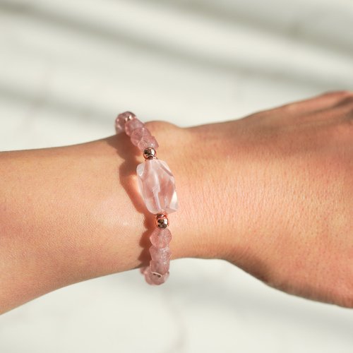 粉晶切面草莓晶14KGF手鏈
