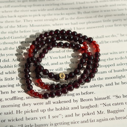 石榴石紅瑪瑙生肖轉運925純銀手鏈