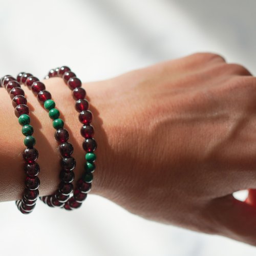 石榴石孔雀石彈性手鏈