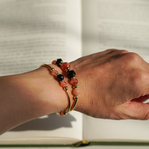 阿魯沙切面金矅石橙月光淡水珠14KGF手鏈