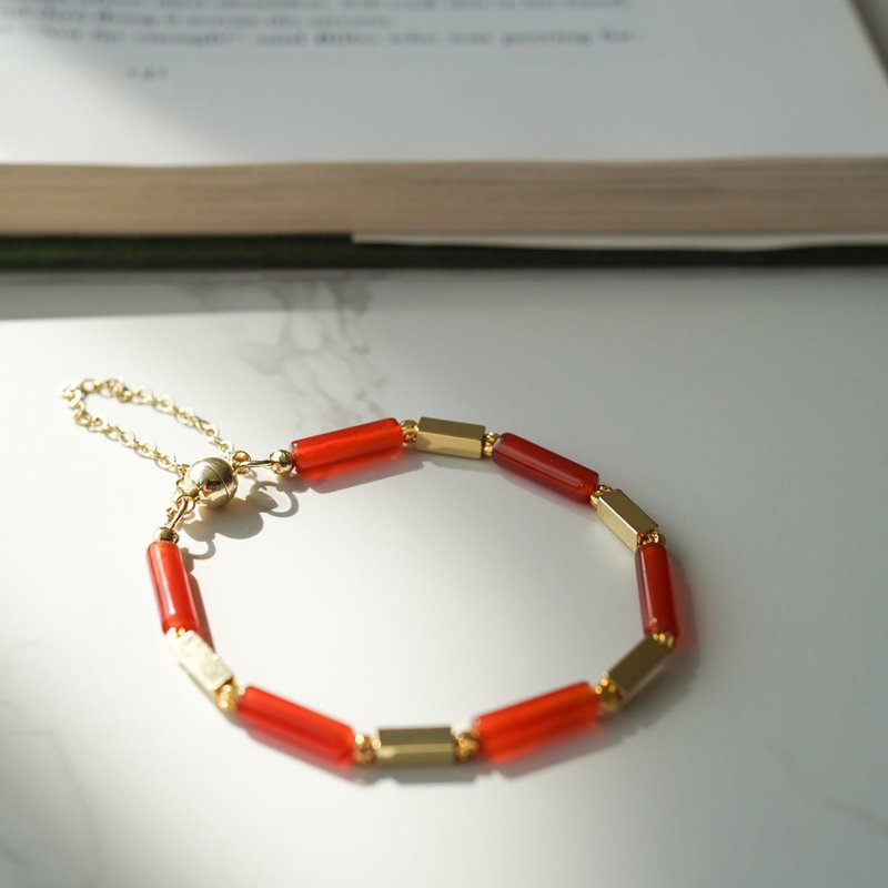 紅瑪瑙14KGF磁扣手鏈