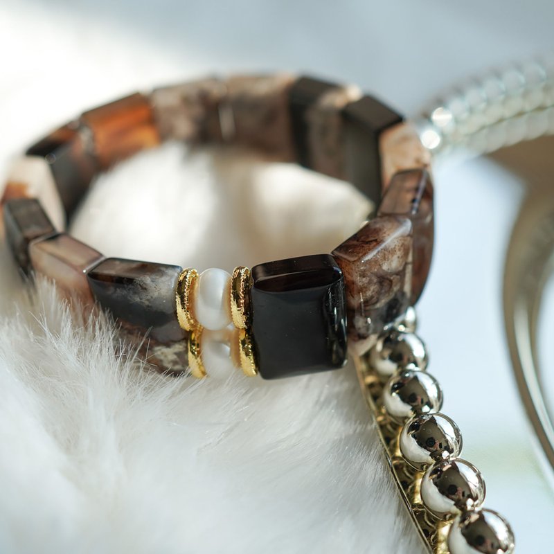 天然黑櫻花瑪瑙淡水珠手排手鏈